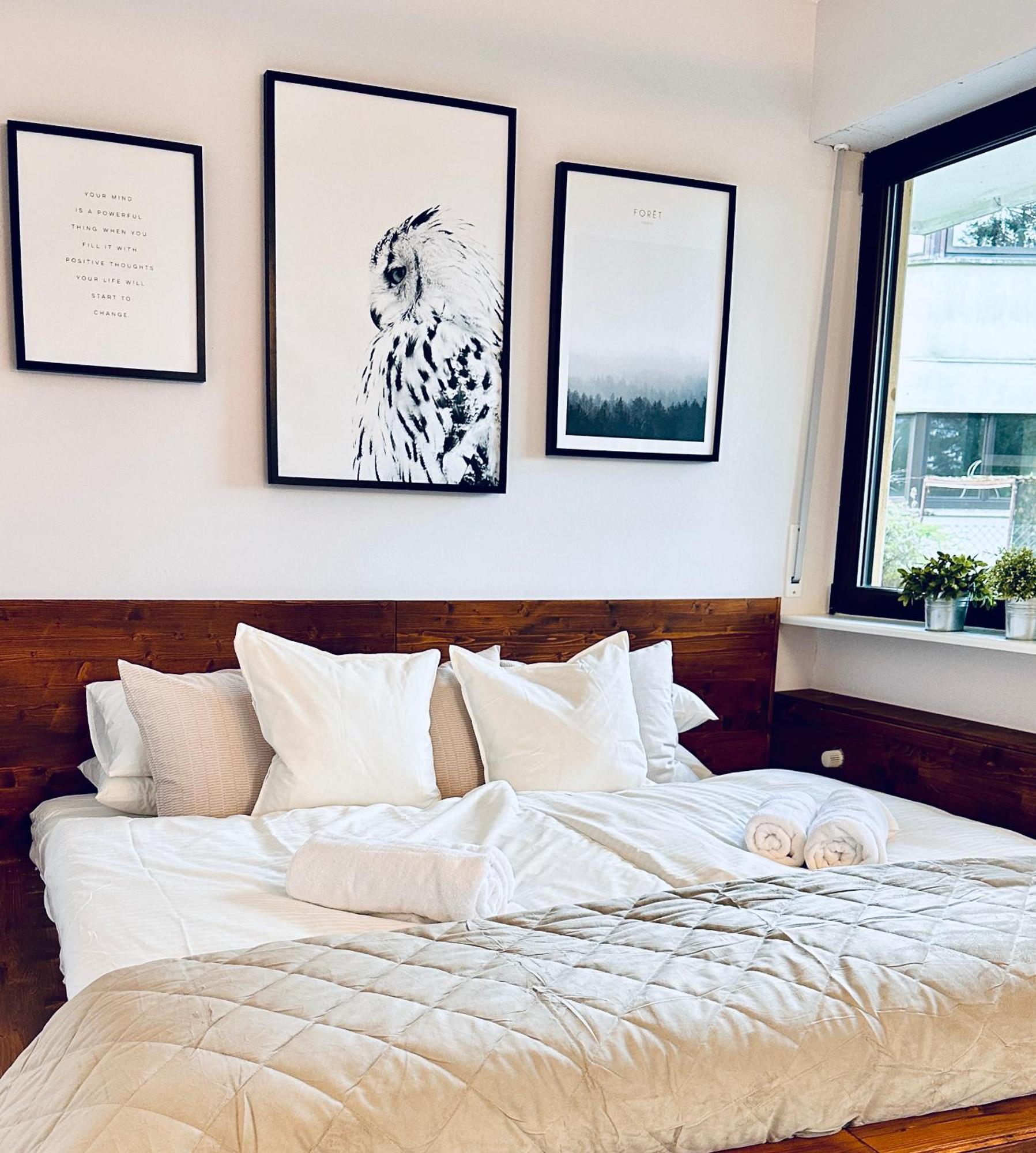 Leonardo Wuerzburg I Freistehende Badwanne Apartment Bagian luar foto